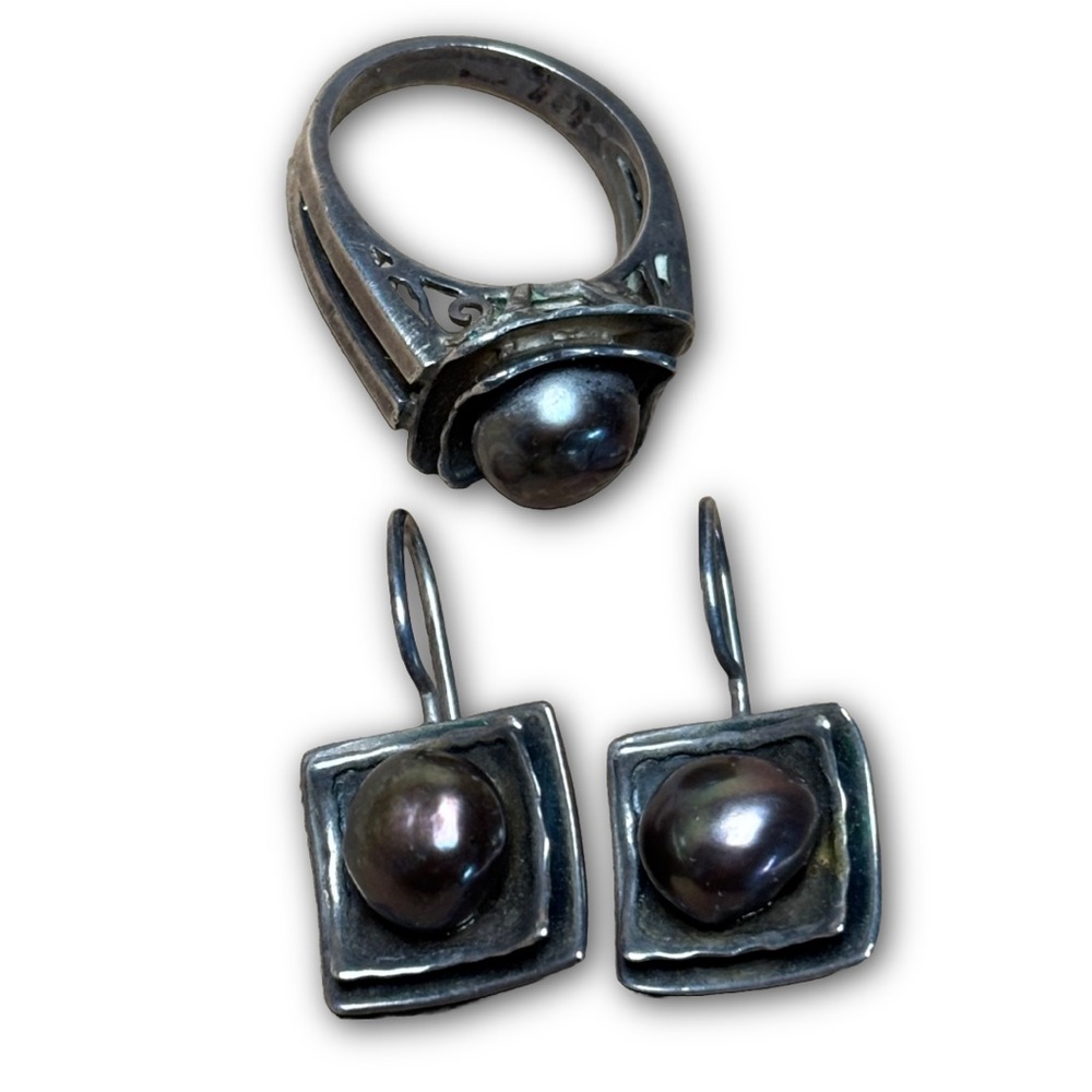 Sterling Silver Ring & Earrings Set with Black Pearls